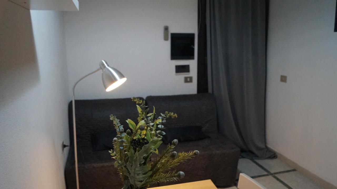 Domo 'E Chelu Appartement Orosei Buitenkant foto