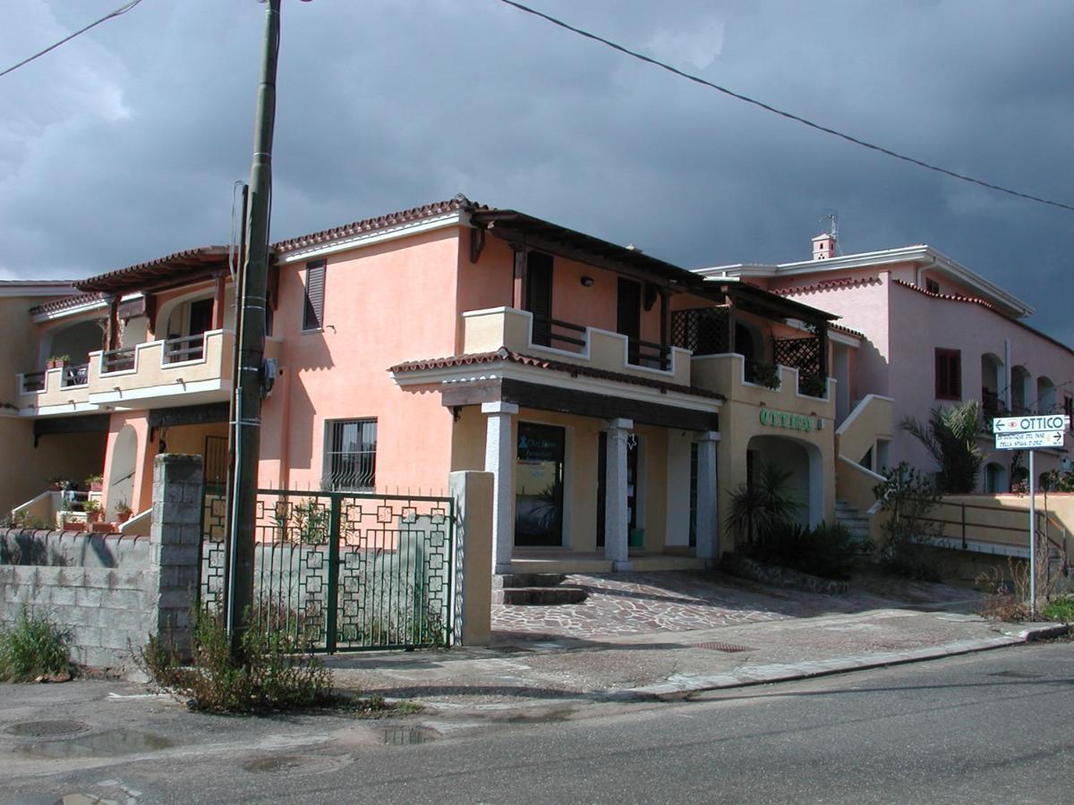 Domo 'E Chelu Appartement Orosei Buitenkant foto